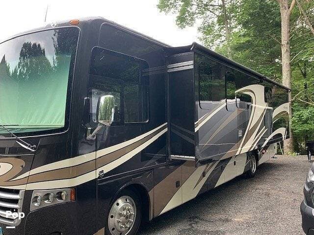 Used 2016 Thor Motor Coach Miramar 34.3 available in Tolland, Connecticut