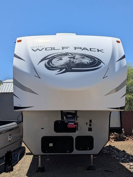 2021 Forest River Cherokee Wolf Pack 315PACK12 - Used Toy Hauler For Sale by Pop RVs in Clarkdale, Arizona features Slideout