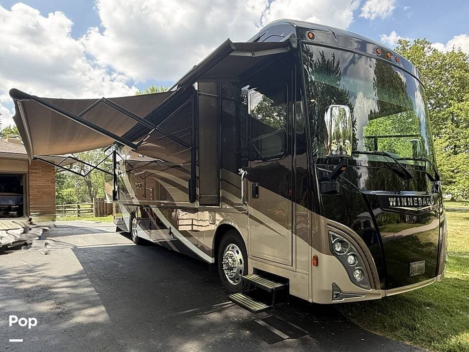 2017 Journey 36M by Winnebago from Pop RVs in Columbus, Ohio