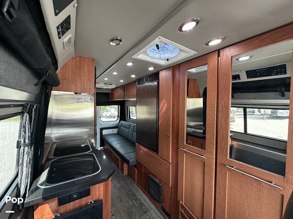 2020 Roadtrek Roadtrek Zion - Used Class B For Sale by Pop RVs in Belton, Missouri features Air Conditioning, Generator, Awning
