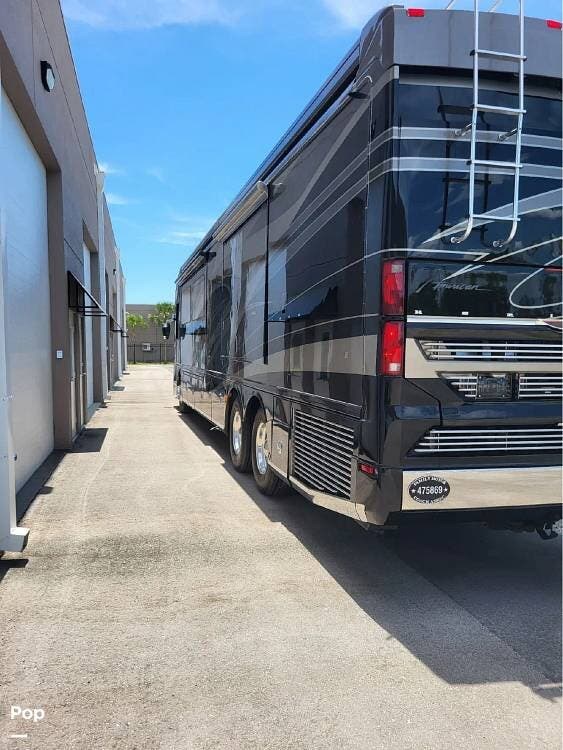 Used 2007 Fleetwood American Tradition 45Y available in Bonita Springs, Florida