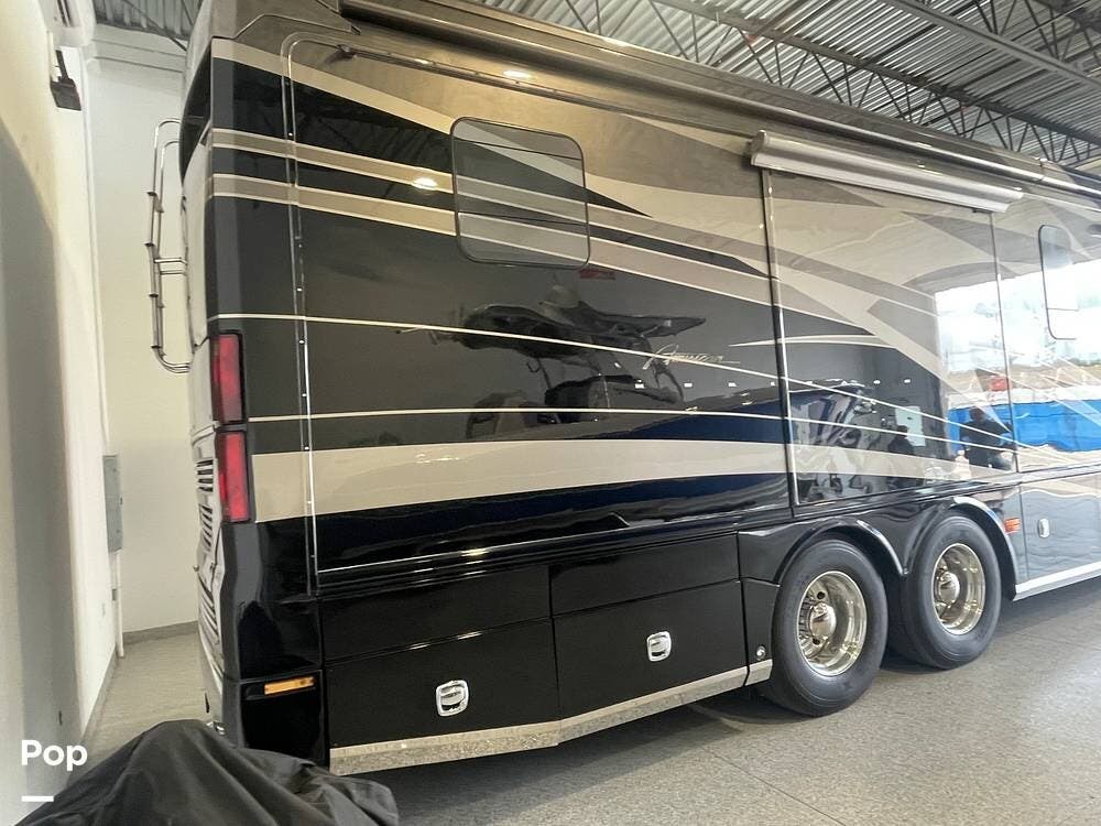 Used 2007 American Coach American Heritage 45E available in Ft Myers, Florida