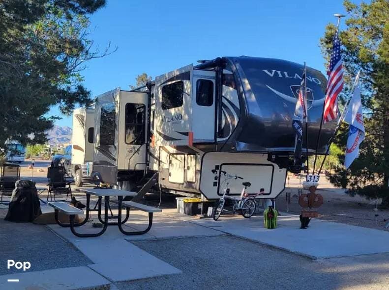 2019 Vilano 375FL by Vanleigh from Pop RVs in Saint Louis Park, Minnesota