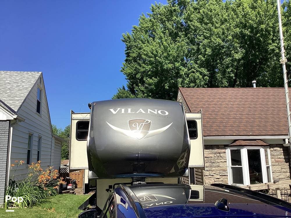 2019 Vilano 375FL by Vanleigh from Pop RVs in Saint Louis Park, Minnesota