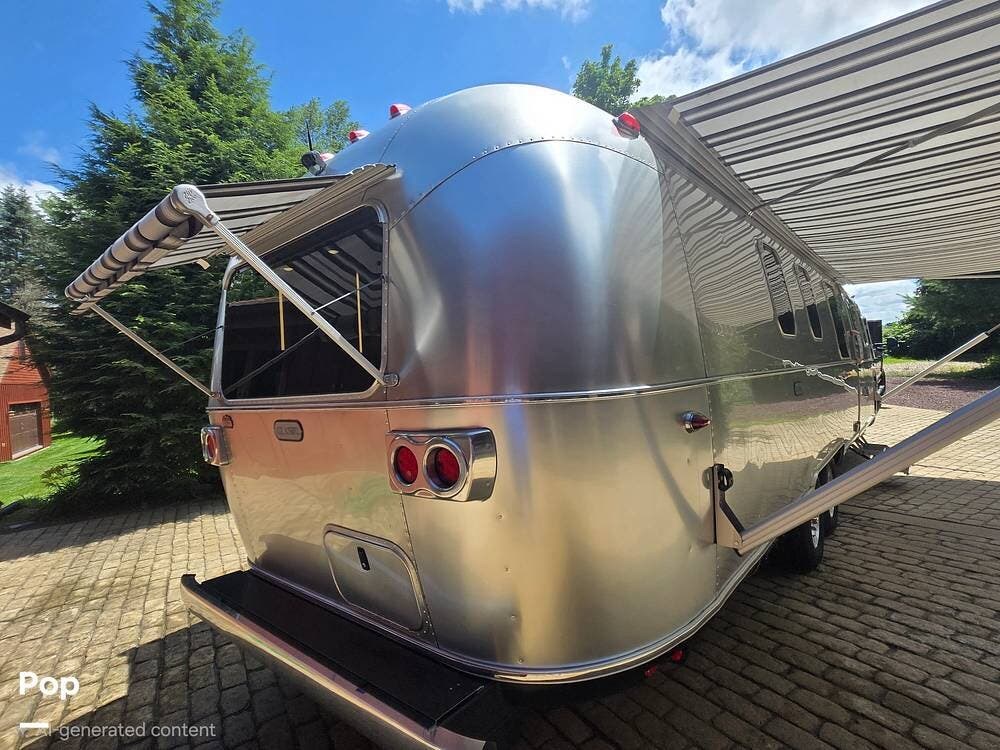 Used 2023 Airstream Classic 33FBQ available in Honey Brook, Pennsylvania