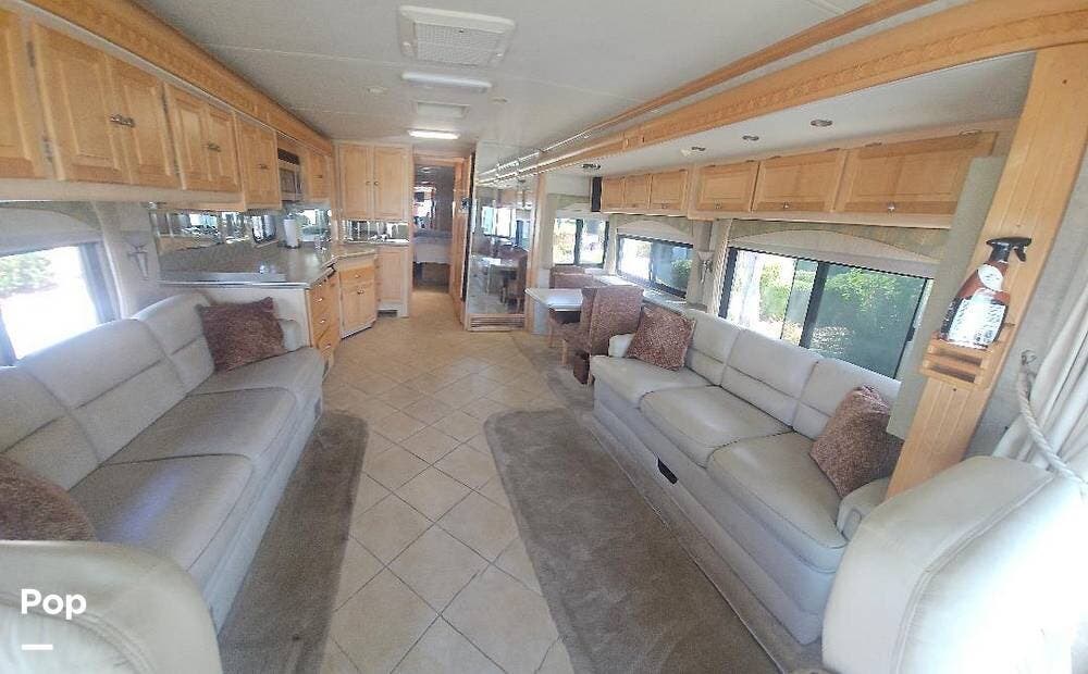 2006 Tiffin Phaeton 40TSH - Used Diesel Pusher For Sale by Pop RVs in Oceanside, California features Slideout