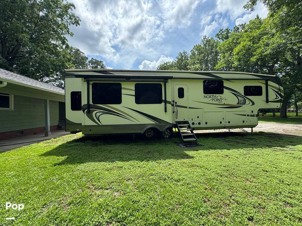 2019 North Point 377RLBH by Jayco from Pop RVs in Selma, Alabama