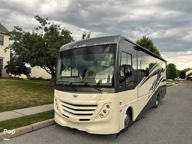 2020 Flair 29M by Fleetwood from Pop RVs in Palmyra, Pennsylvania