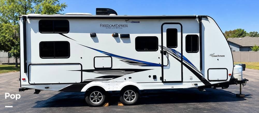 2021 Coachmen Freedom Express 238 BHS - Used Travel Trailer For Sale by Pop RVs in Reno, Nevada features Slideout