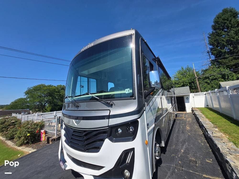 2023 Fleetwood Fortis 34MB - Used Class A For Sale by Pop RVs in Conshohocken, Pennsylvania features Generator, Leveling Jacks, Air Conditioning, Slideout, Awning