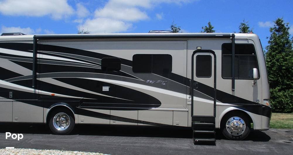 2016 Bay Star 3518 by Newmar from Pop RVs in Lewes, Delaware