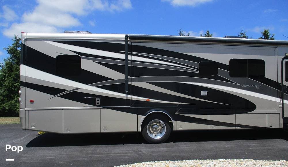 Used 2016 Newmar Bay Star 3518 available in Lewes, Delaware