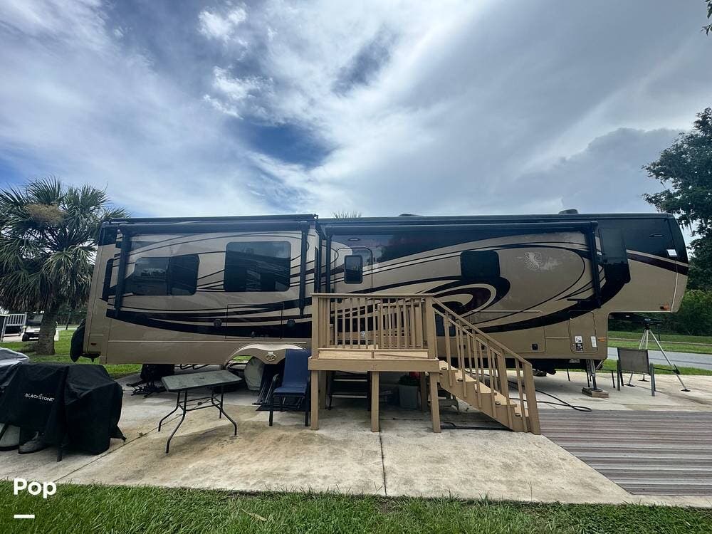 2021 Landmark 365 Newport by Heartland from Pop RVs in Brooksville, Florida