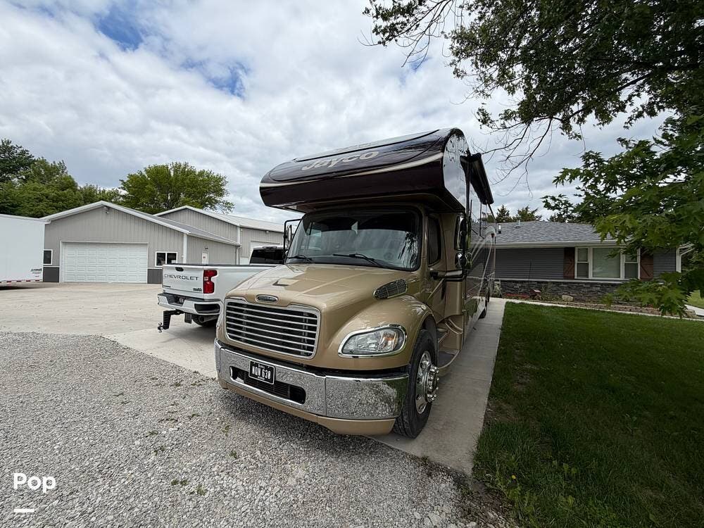 2015 Jayco Seneca M-37 FS Cummins - Used Super C For Sale by Pop RVs in Carlisle, Iowa features Slideout