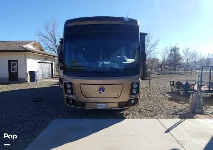 2016 Holiday Rambler Ambassador 38FST - Used Diesel Pusher For Sale by Pop RVs in Graysville, Tennessee features Slideout