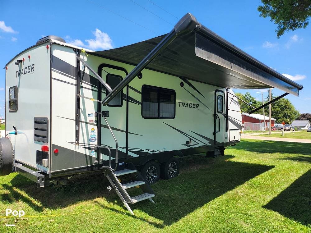 2021 Forest River Tracer 24RKS - Used Travel Trailer For Sale by Pop RVs in Denton, Kansas features Air Conditioning, Awning, Slideout