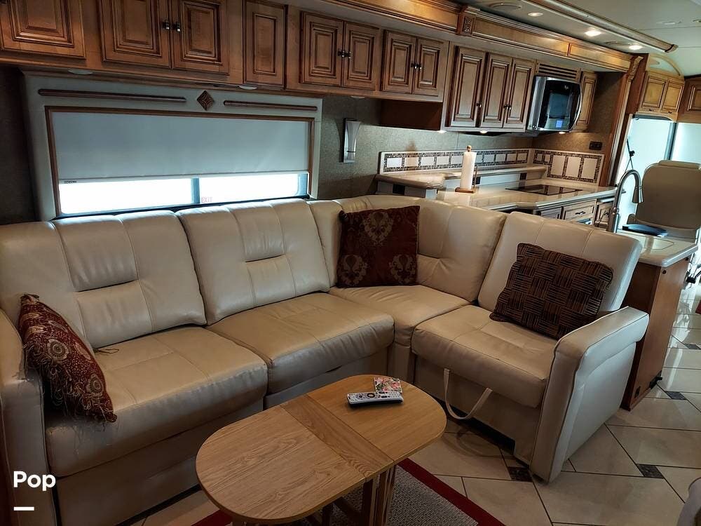 2013 Tour 42GD by Winnebago from Pop RVs in Pahrump, Nevada