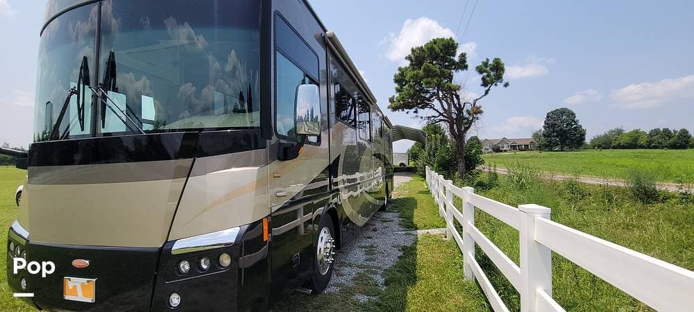 2007 Tour 40KD by Winnebago from Pop RVs in Maryville, Tennessee