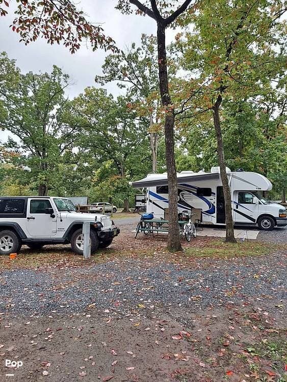2022 Chateau 22E by Thor Motor Coach from Pop RVs in Vineland, New Jersey