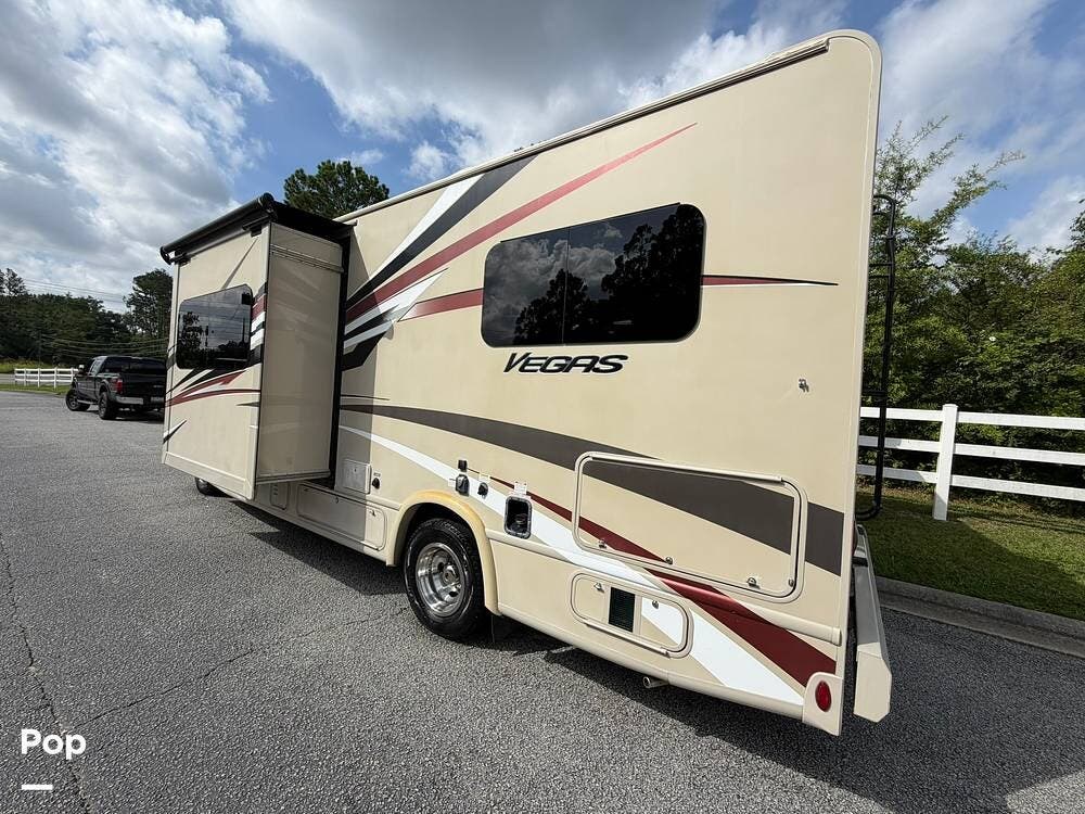 2020 Thor Motor Coach Vegas 24.1 - Used Class A For Sale by Pop RVs in Evans, Georgia features Generator, Air Conditioning, Slideout, Awning