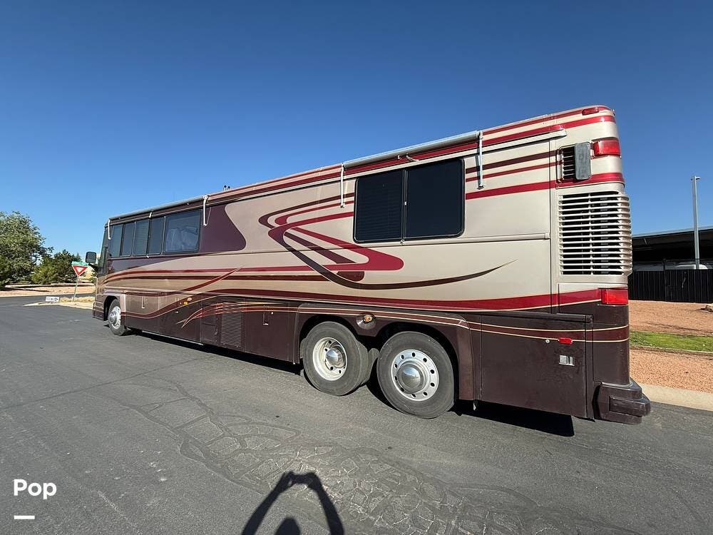1995 MCI Marathon 40 by MCI from Pop RVs in Show Low, Arizona