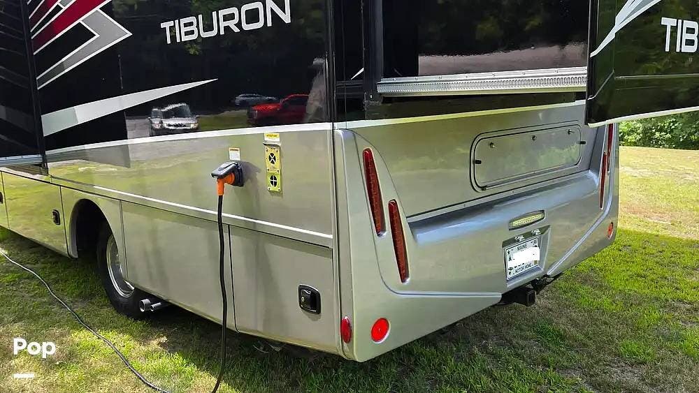 2024 Tiburon 24RW by Thor Motor Coach from Pop RVs in Lewiston, Maine