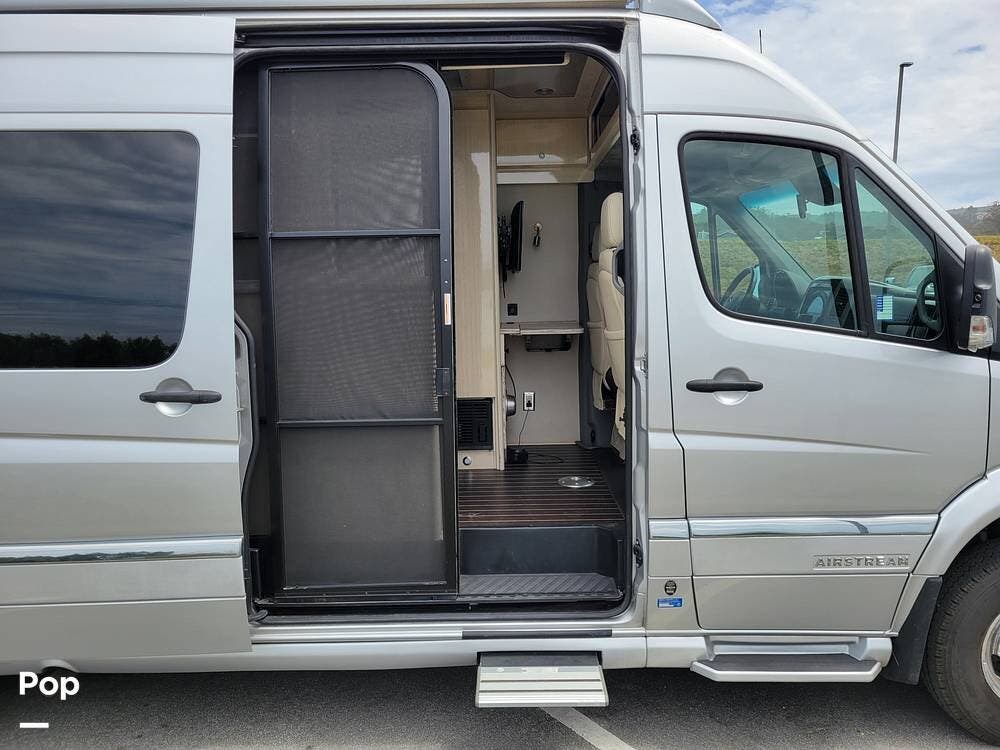 2018 Interstate Grand Tour EXT Twin 4x4 by Airstream from Pop RVs in Half Moon Bay, California