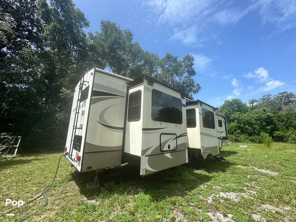 2018 Montana Keystone  3700LK by Keystone from Pop RVs in Inverness, Florida