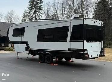 2026 Miscellaneous Brinkley MODEL Z 3100 - Used Fifth Wheel For Sale by Pop RVs in Piseco, New York features Slideout