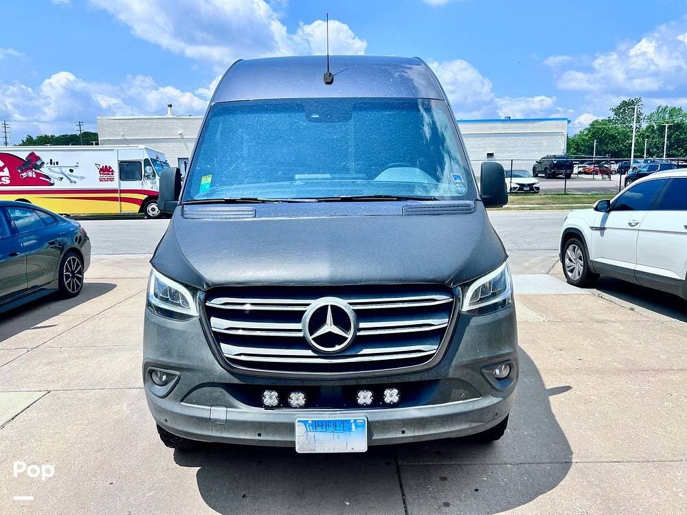 2020 Mercedes-Benz Sprinter 170 EXT - Used Conversion Van For Sale by Pop RVs in Elk Grove Village, Illinois features Air Conditioning