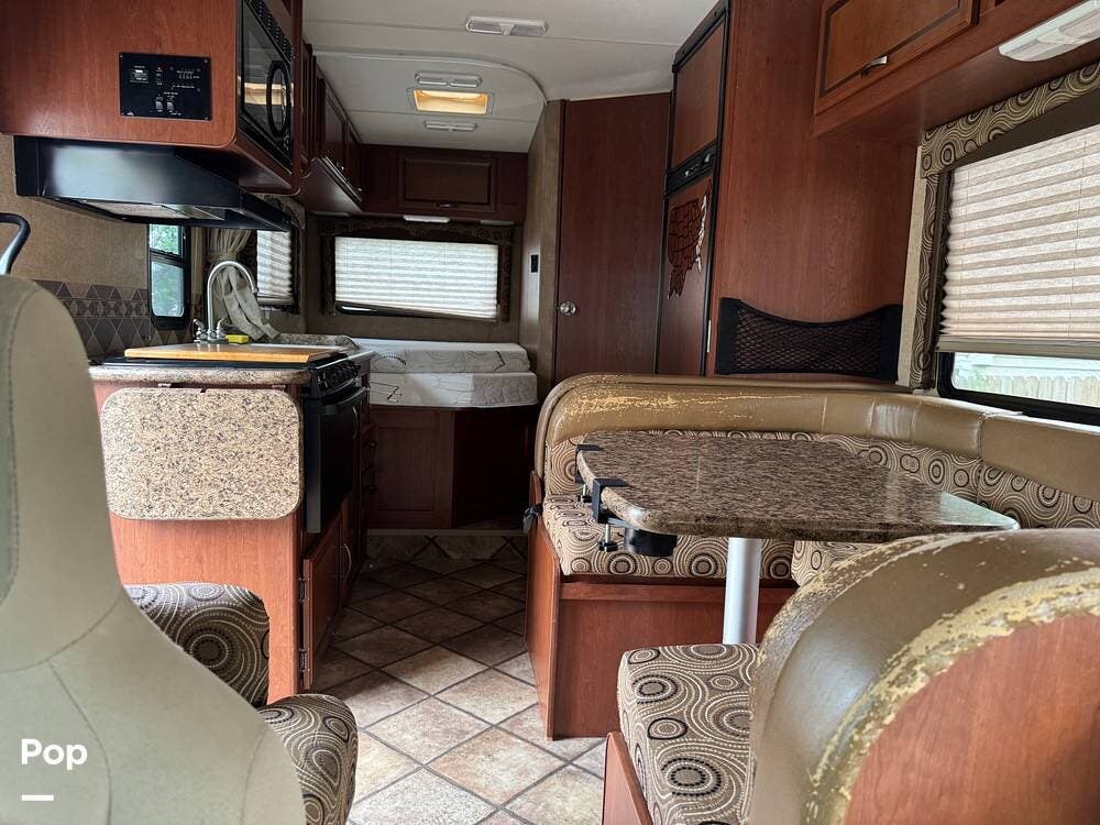 Used 2015 Thor Motor Coach Freedom Elite 23H available in Toms River, New Jersey