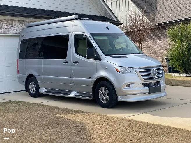 2022 Midwest Automotive Designs PASSAGE 144 FD2 - Used Class B For Sale by Pop RVs in Freeport, Florida