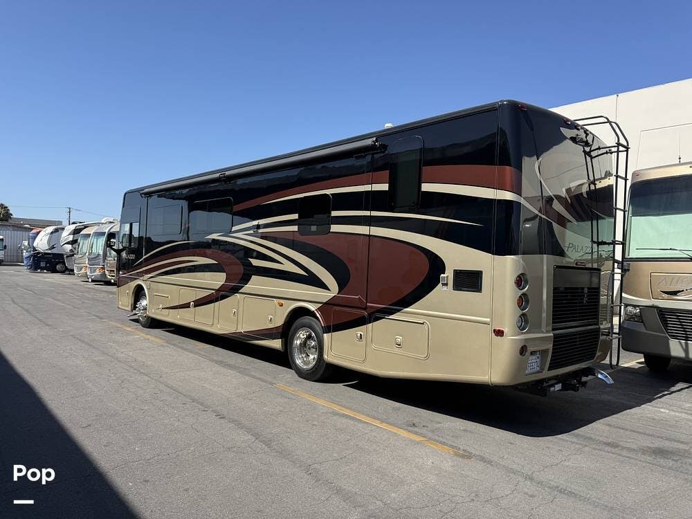2014 Thor Motor Coach Palazzo 36.1 - Used Diesel Pusher For Sale by Pop RVs in Norwalk, California features Slideout