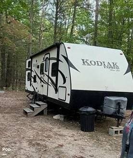 2016 Kodiak Express 255BHSL by Dutchmen from Pop RVs in Mears, Michigan