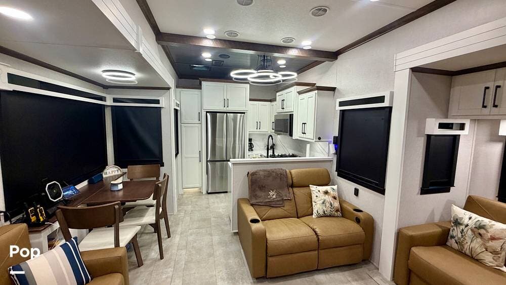 2025 Forest River RiverStone Legacy 39RKFB - Used Fifth Wheel For Sale by Pop RVs in Point Blank, Texas features Air Conditioning, Slideout, Awning, Leveling Jacks