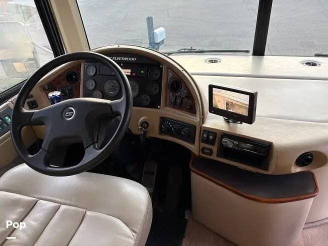 Used 2007 Fleetwood Discovery 39S available in Maineville, Ohio