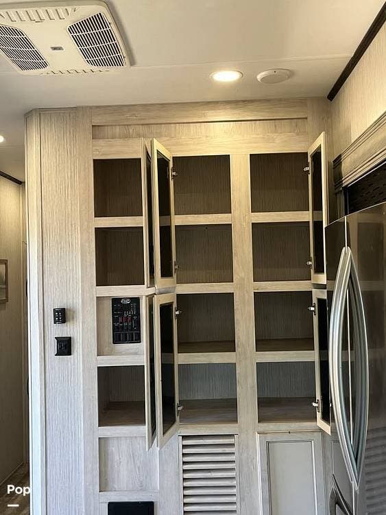 2022 Sierra 401FLX by Forest River from Pop RVs in Jamestown, California