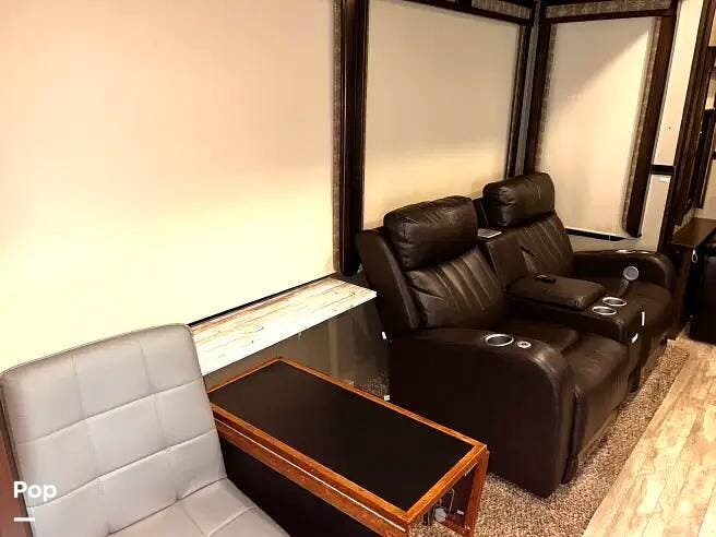 2019 Solitude 373FB-R by Grand Design from Pop RVs in Bushnell, Florida