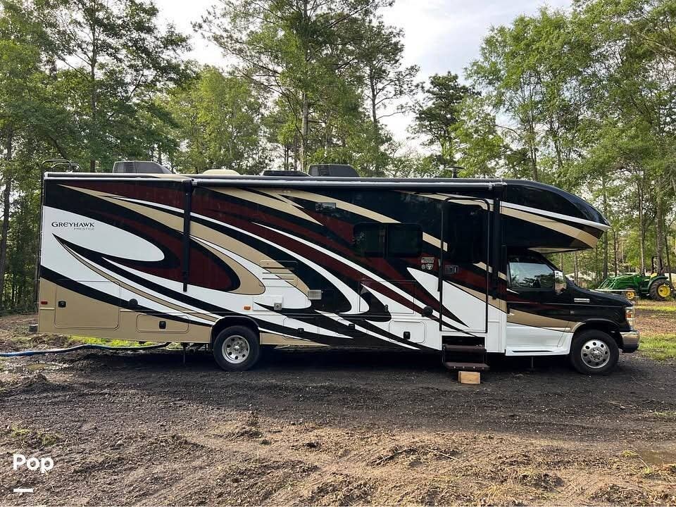 2018 Jayco Greyhawk 29mvp - Used Class C For Sale by Pop RVs in Perkinston, Mississippi features Slideout