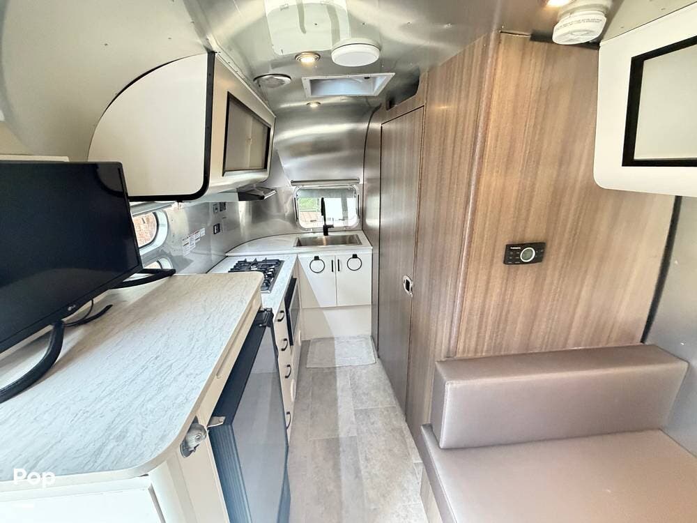 2022 Airstream Caravel 20FB - Used Travel Trailer For Sale by Pop RVs in Sandy, Utah features Awning, Air Conditioning, Leveling Jacks