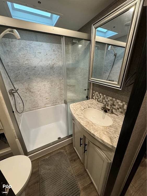 2021 Jayco Eagle 319MLOK - Used Fifth Wheel For Sale by Pop RVs in Carthage, Mississippi features Slideout