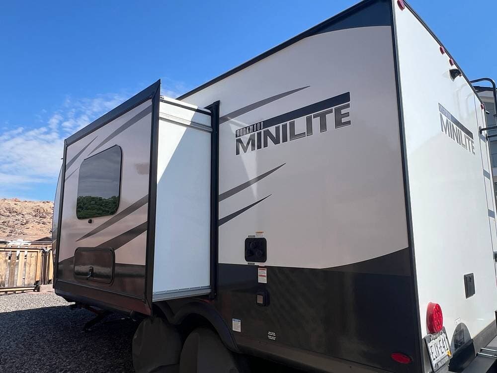 2025 Forest River Rockwood Mini Lite 2109S - Used Travel Trailer For Sale by Pop RVs in Grand Junction, Colorado features Slideout