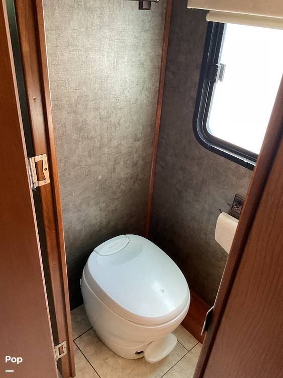 2012 Tiffin Allegro Open Road 34TGA - Used Class A For Sale by Pop RVs in Fallbrook, California features Slideout