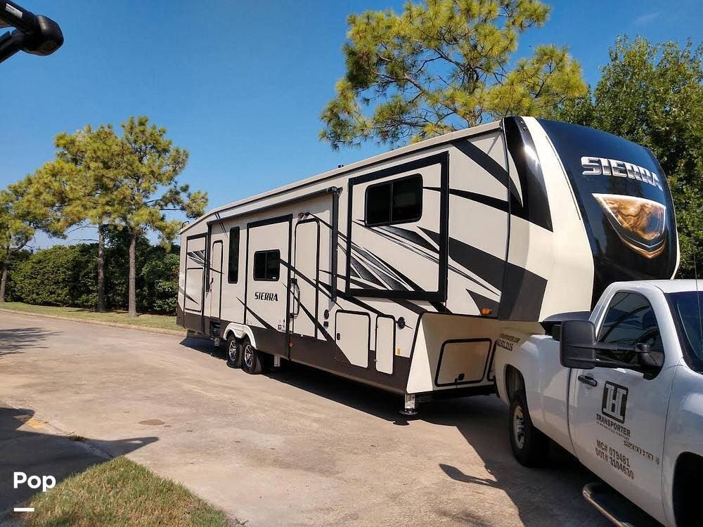 2020 Sierra 38FKOK by Forest River from Pop RVs in Houston, Texas