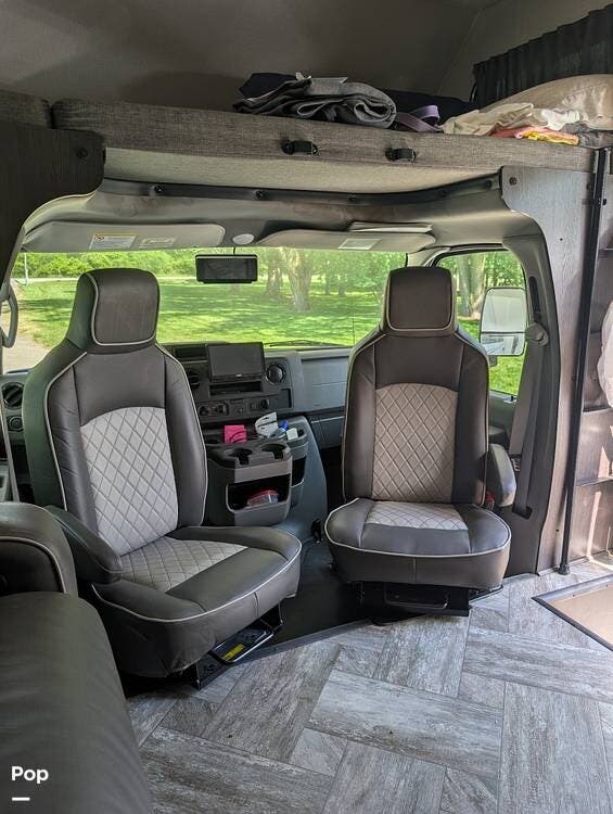 2022 Sunseeker CLASSIC SERIES 3010DS by Forest River from Pop RVs in Sheffield Village, Ohio