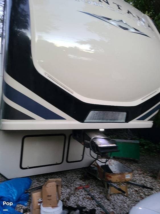 2019 Montana High Country 362RD by Keystone from Pop RVs in Miami, Florida