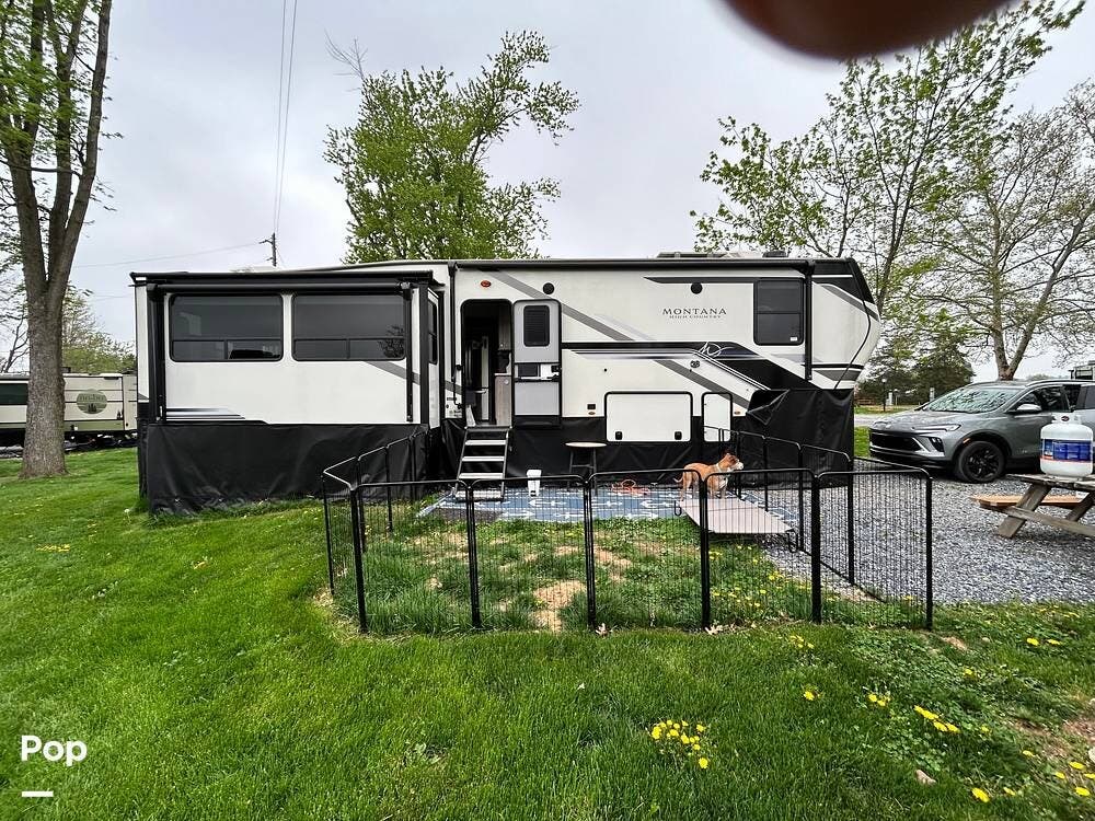 2024 Montana High Country M-331 RL by Keystone from Pop RVs in Cleveland, Tennessee