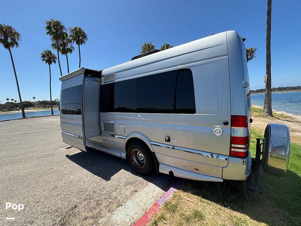 2016 Era 170C-with Slide and Rear Bath by Winnebago from Pop RVs in La Mesa, California