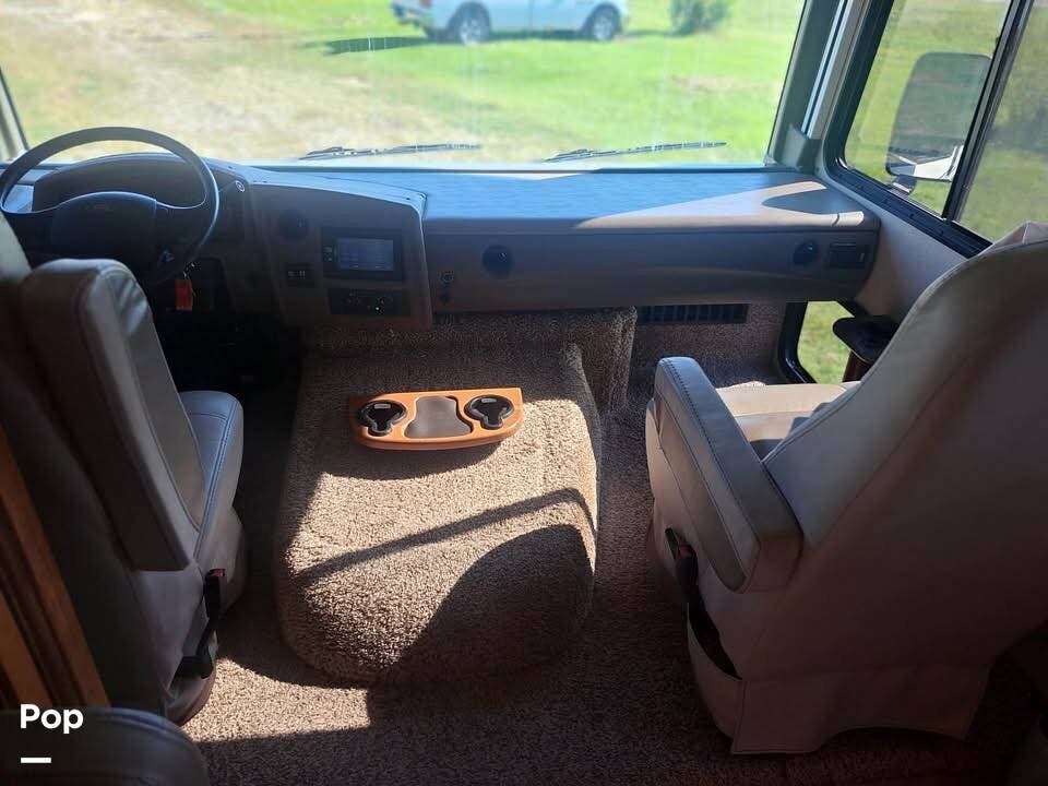 Used 2016 Fleetwood Flair 31B available in Fredericksburg, Iowa