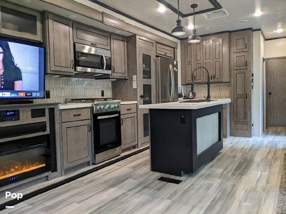 2022 Forest River Cedar Creek 40CRS - Used Travel Trailer For Sale by Pop RVs in Deer River, Minnesota features Slideout, Leveling Jacks, Air Conditioning, Awning